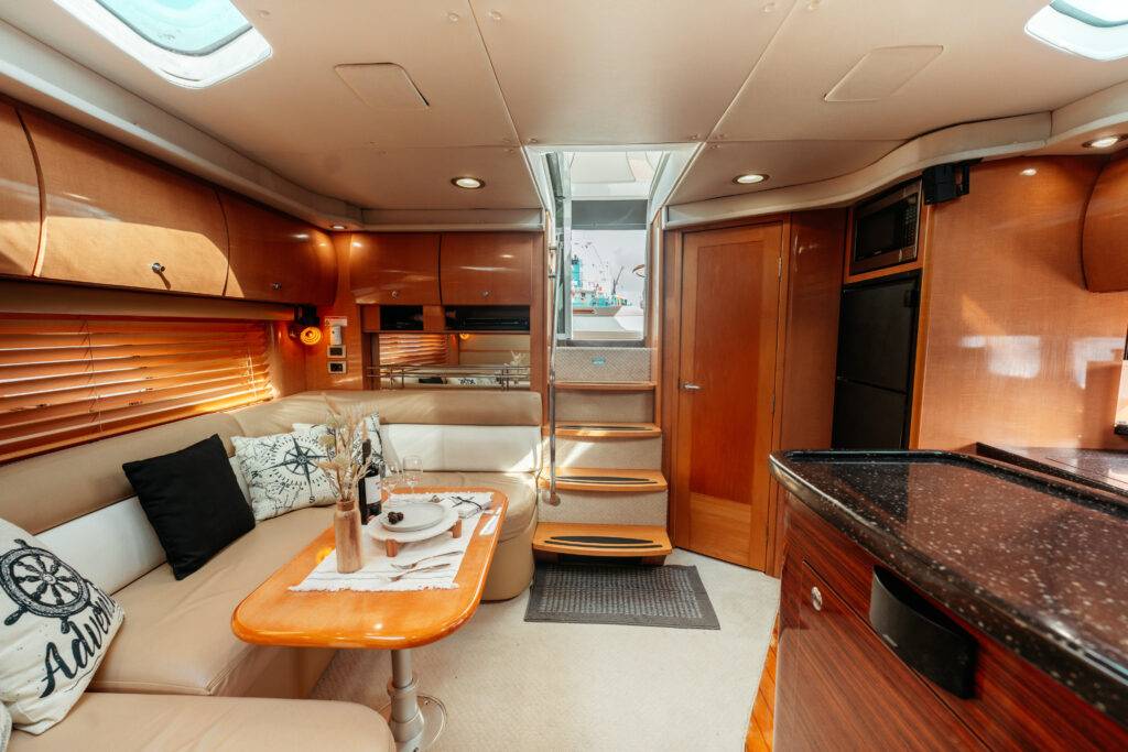 50ft Four Winns Yacht Rental Miami π | Exclusive Charter Adventure from $900 12 %Miami Yacht Rentals%