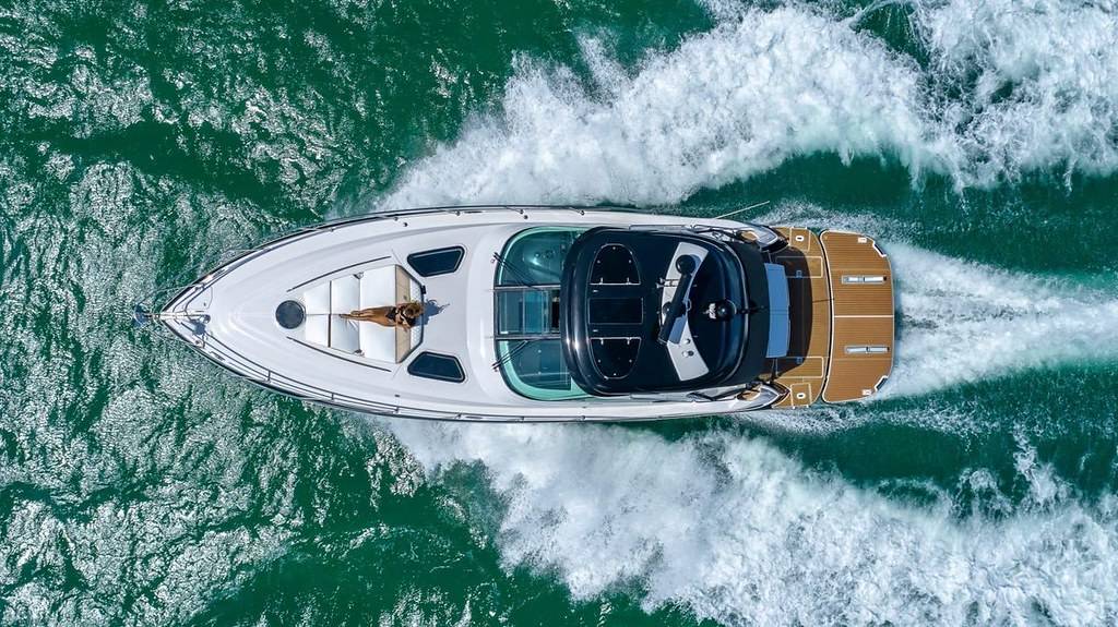 50ft Four Winns Yacht Rental Miami π | Exclusive Charter Adventure from $900 1 %Miami Yacht Rentals%
