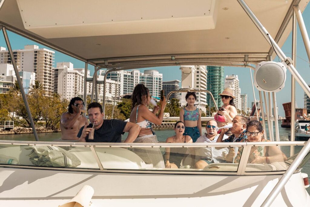 50ft Maxum Yacht Rental Miami π₯ | Exclusive Charter Adventure from $900 1 %Miami Yacht Rentals%