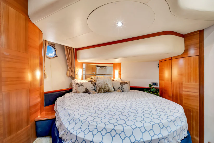 Miami Pink Yacht Pink Panther 60ft 8 %Miami Yacht Rentals%