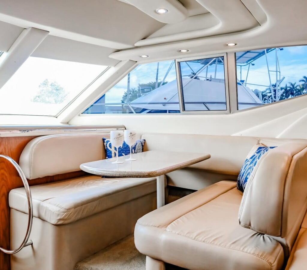 Miami Pink Yacht Rental 50ft Maxum 8 %Miami Yacht Rentals%